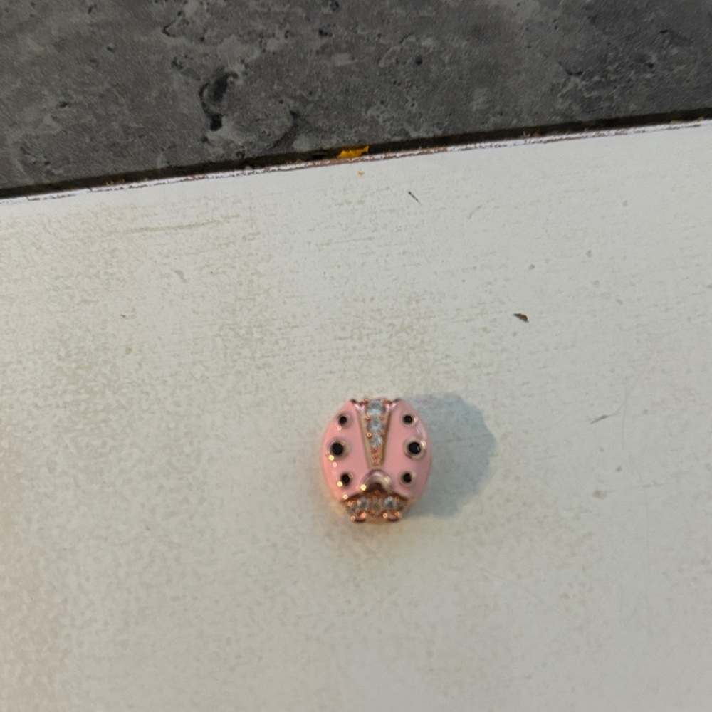 Pandora Rose Gold Round ladybug  Charm for flat mesh bracelet - Picture 2 of 4